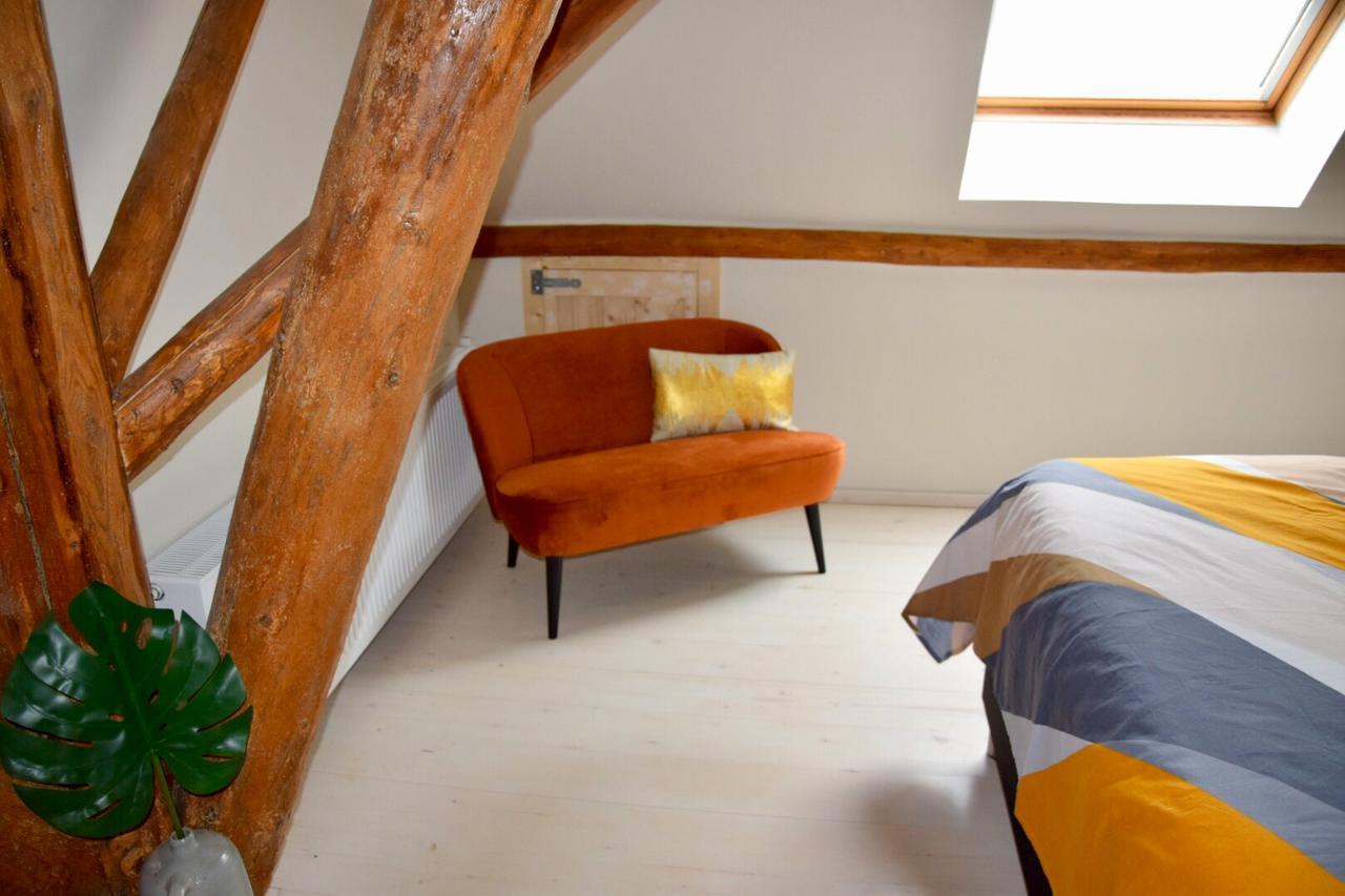 Bed and Breakfast De Hocht Nes  Экстерьер фото