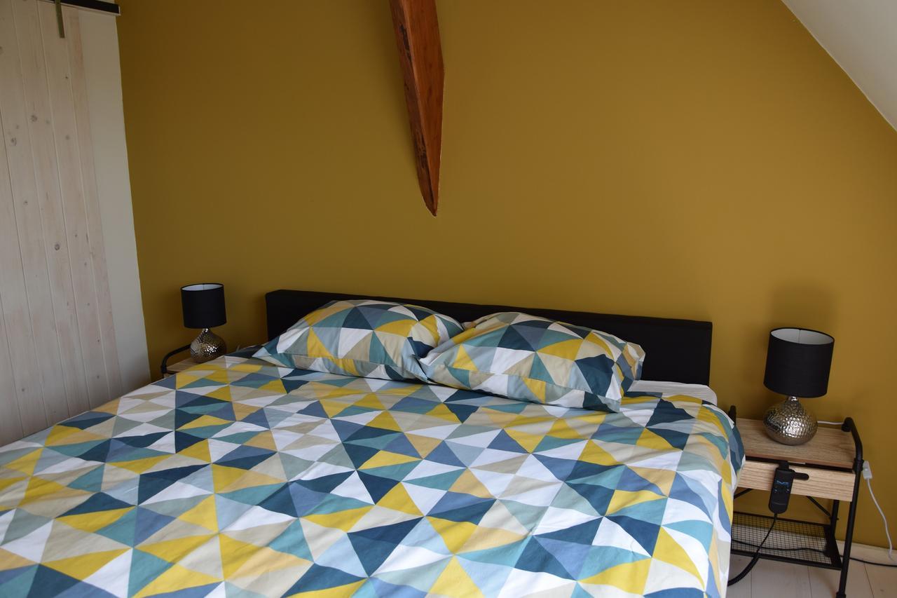 Bed and Breakfast De Hocht Nes  Экстерьер фото