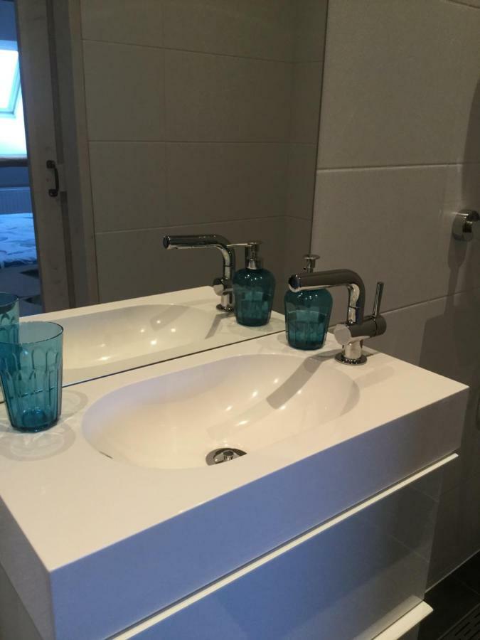 Bed and Breakfast De Hocht Nes  Экстерьер фото